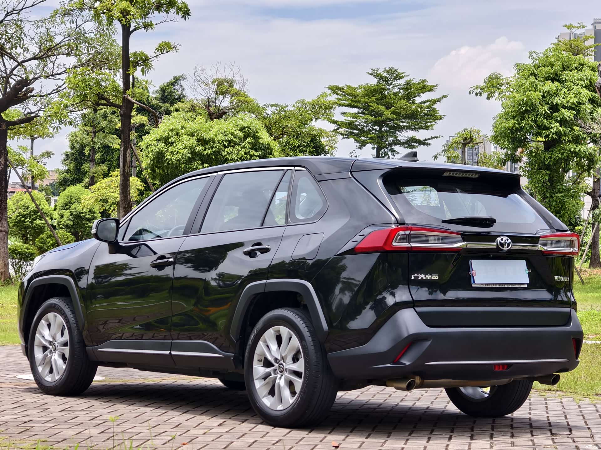 Toyota Wildlander, 2022 14