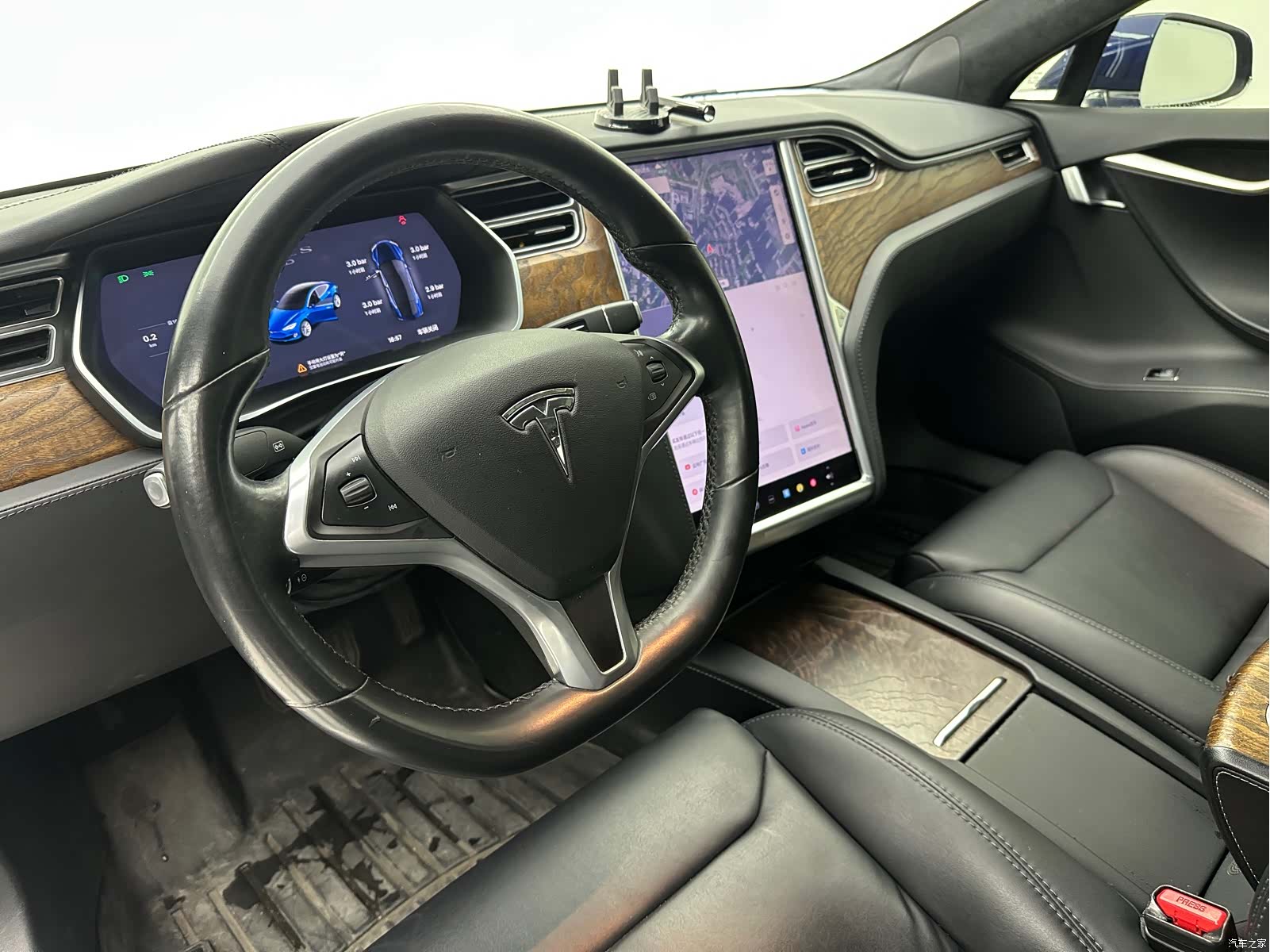 Tesla Model S, 2018 29