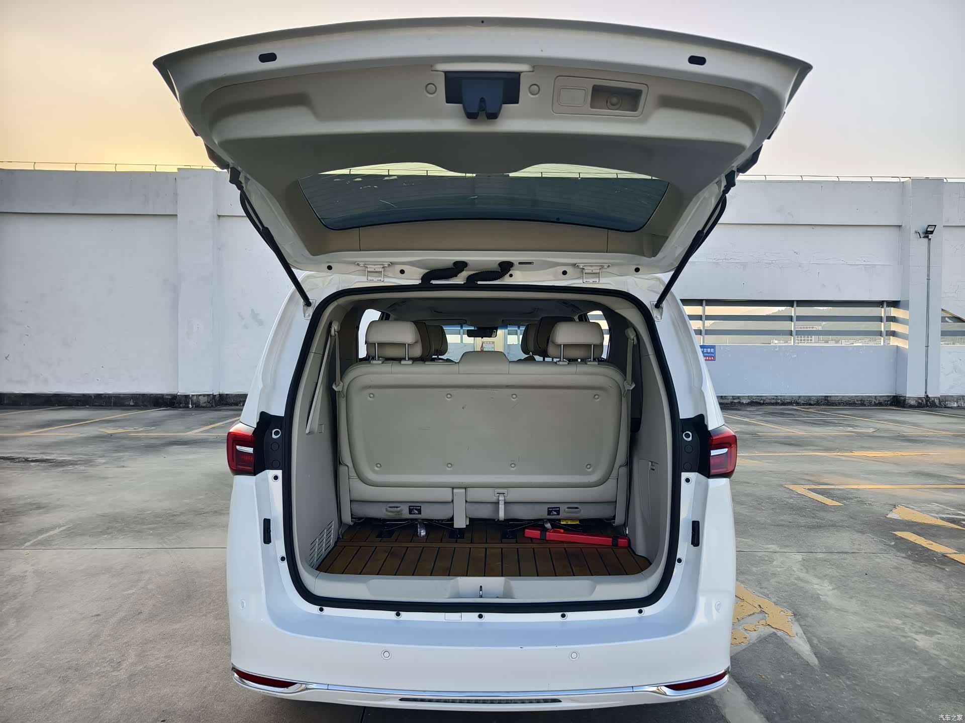 Buick GL8, 2021 14