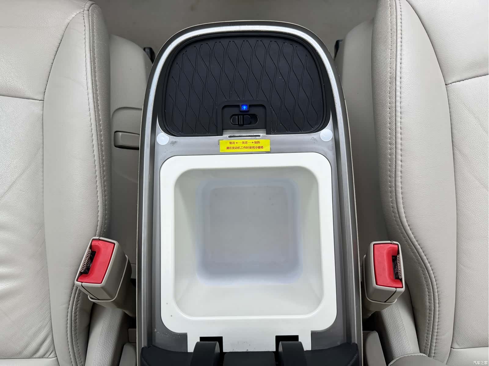 Buick GL8, 2020 13