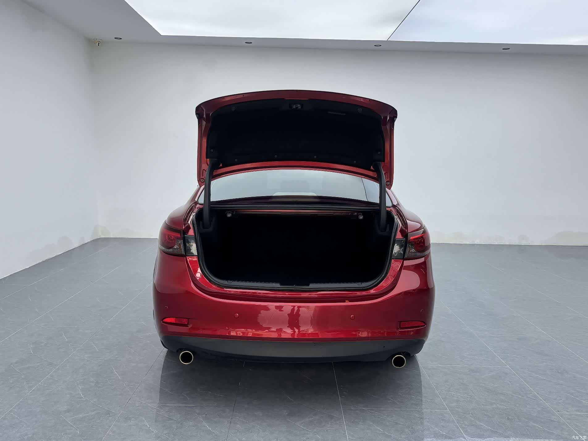 Mazda Atenza, 2018 17