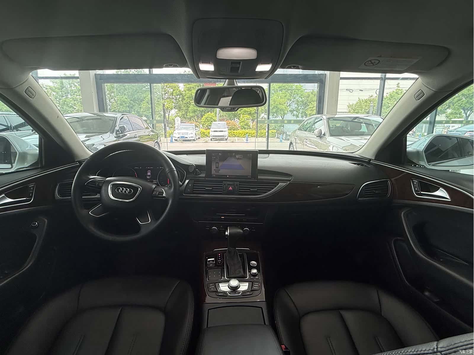 Audi A6L, 2014 16