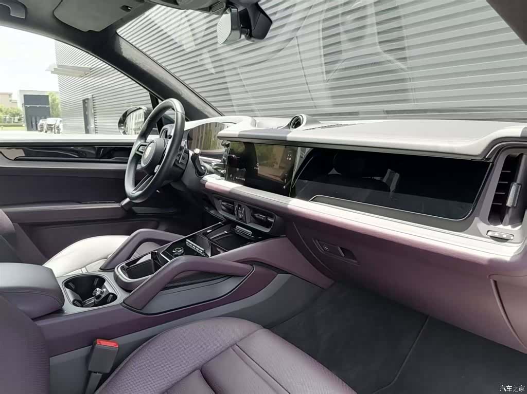 Porsche Cayenne, 2025 15