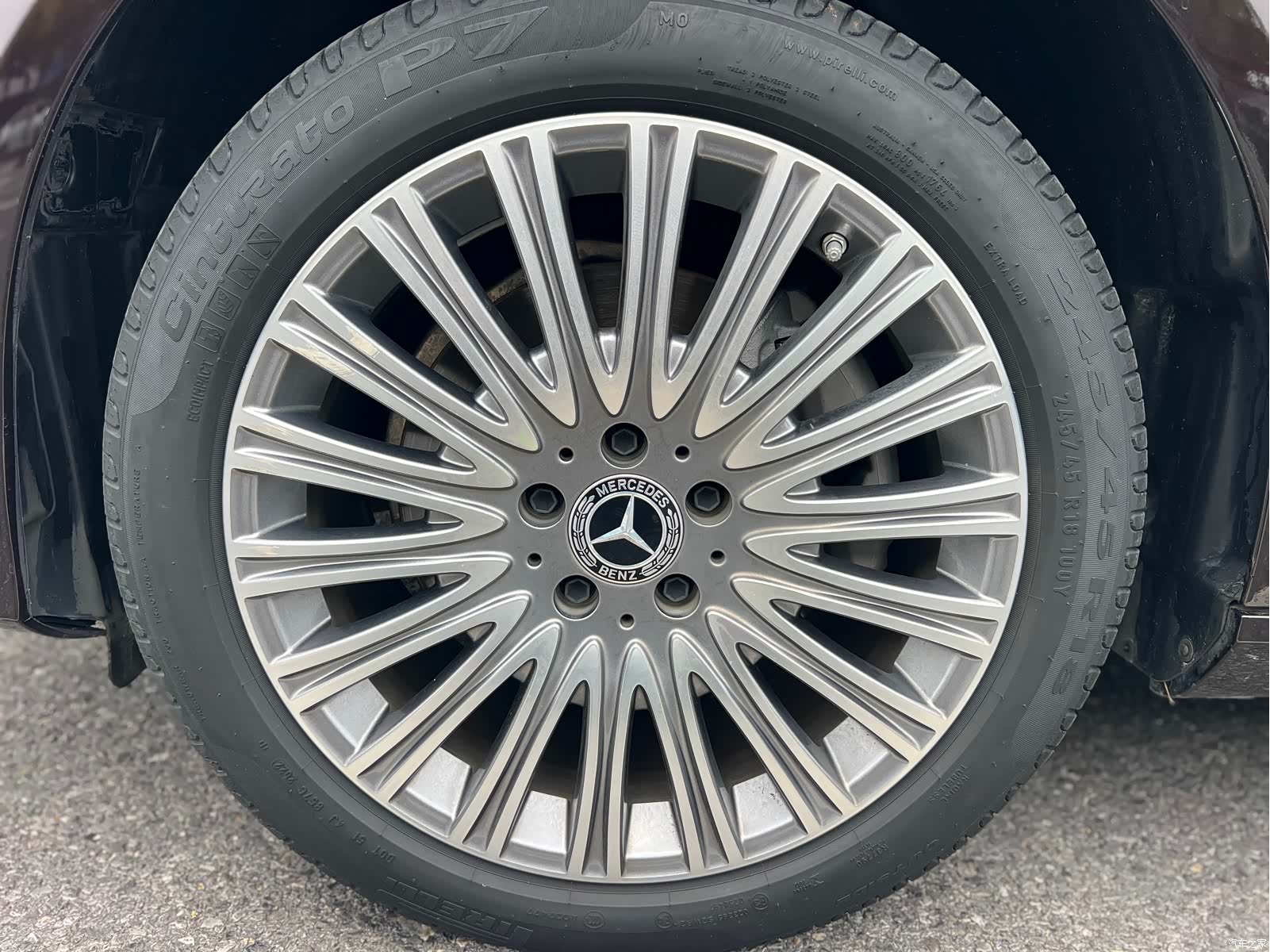 Mercedes-Benz E-Class, 2022 15