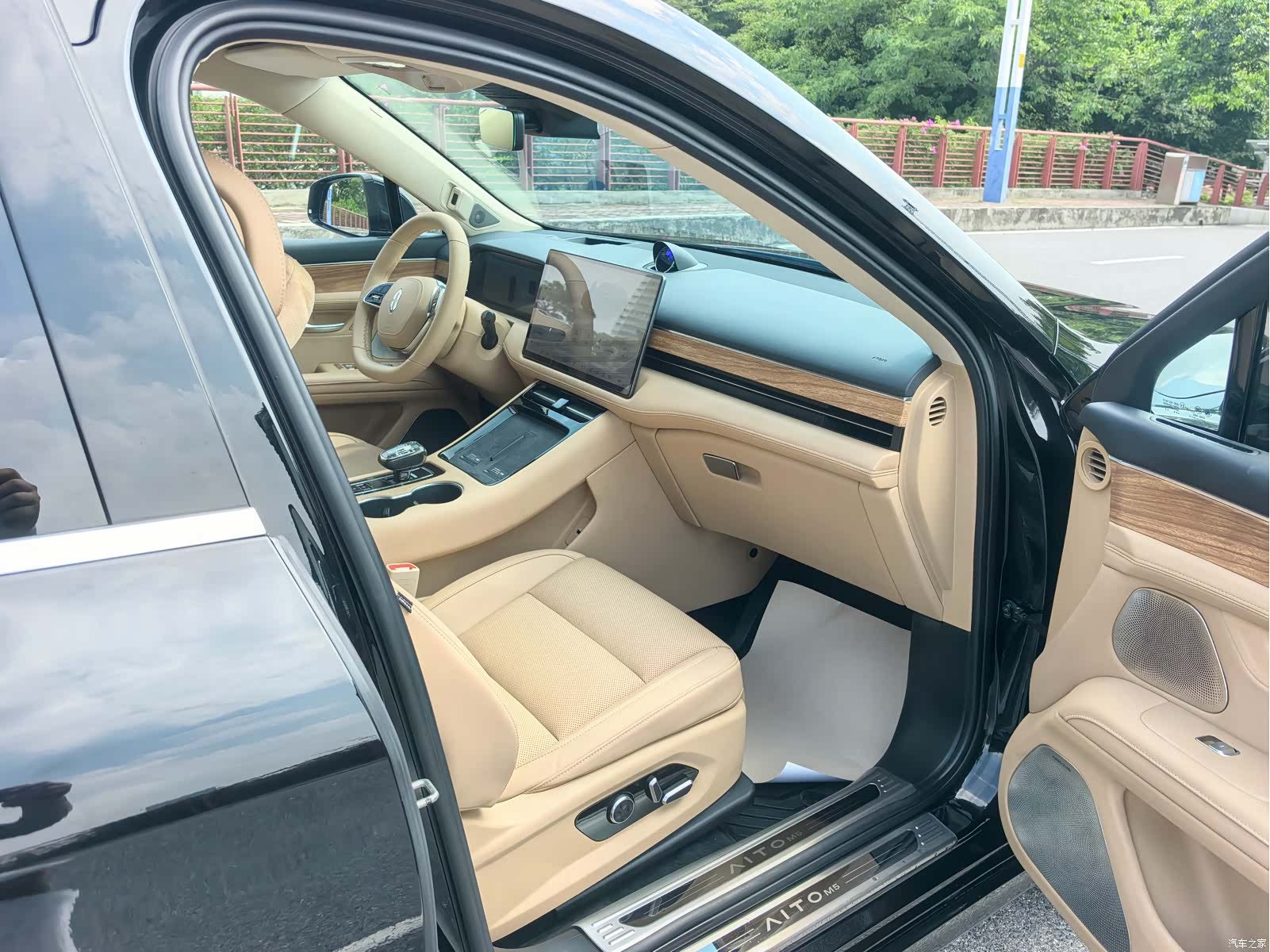 AITO M5, 2024 15