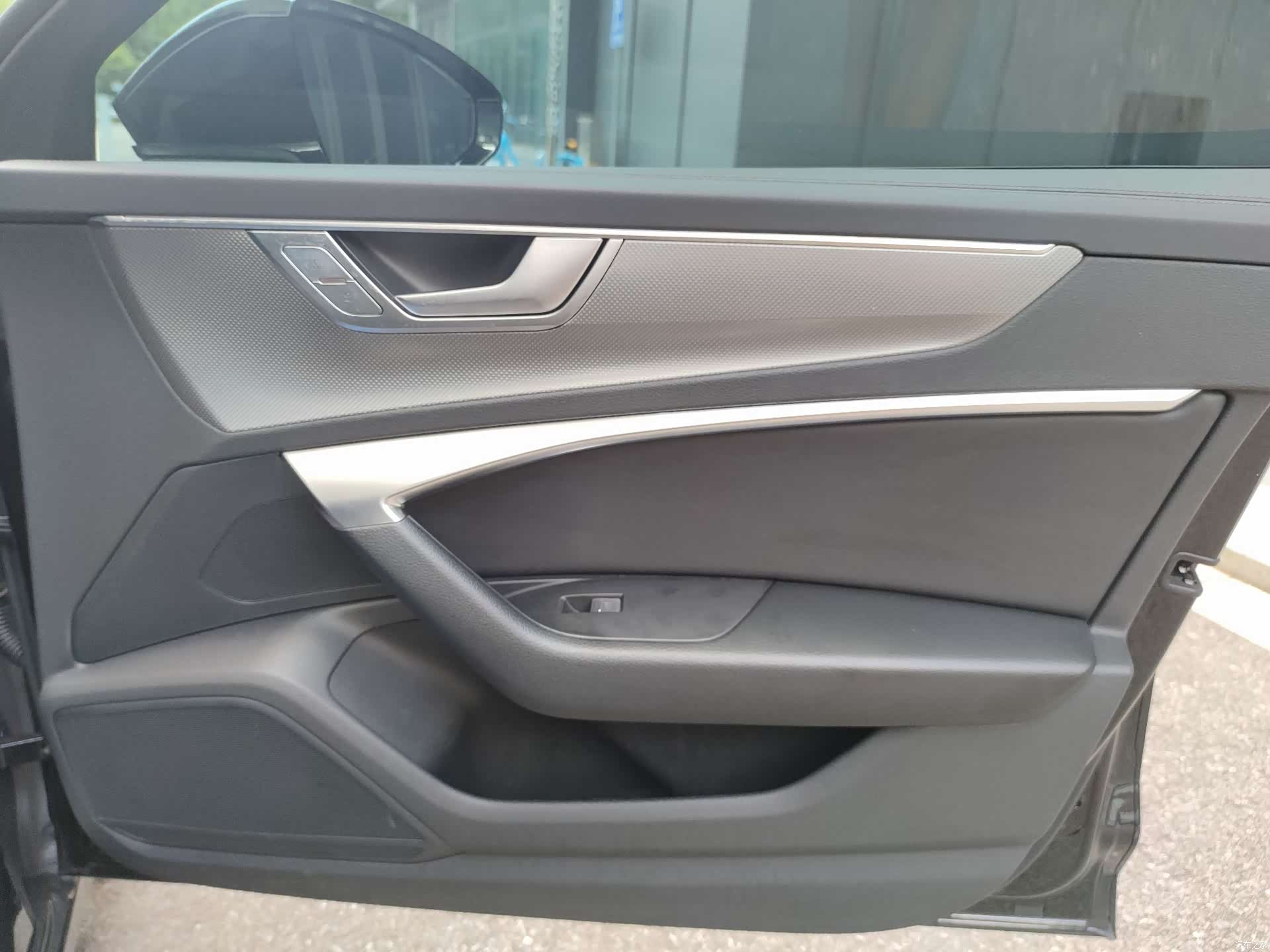 Audi A6L, 2025 11