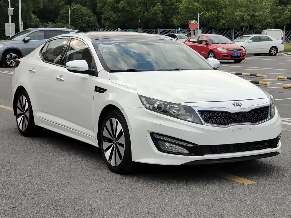 Kia K5