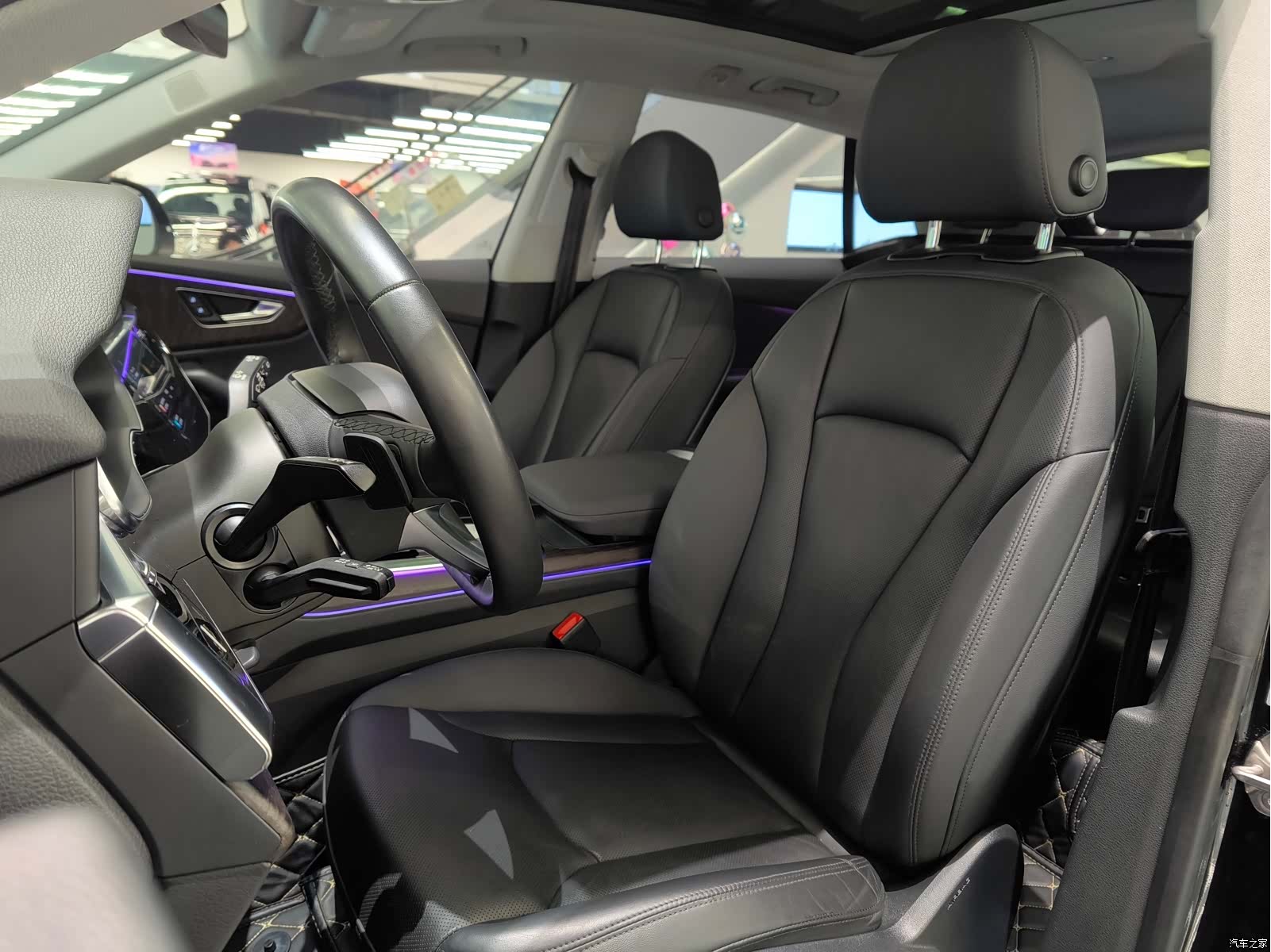 Audi Q8, 2022 16