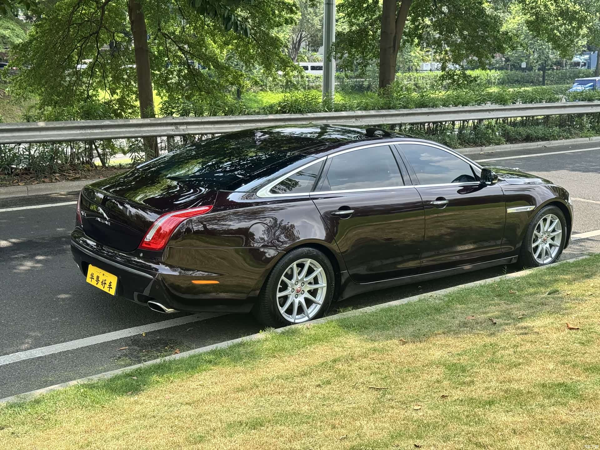 Jaguar XJ, 2014 8