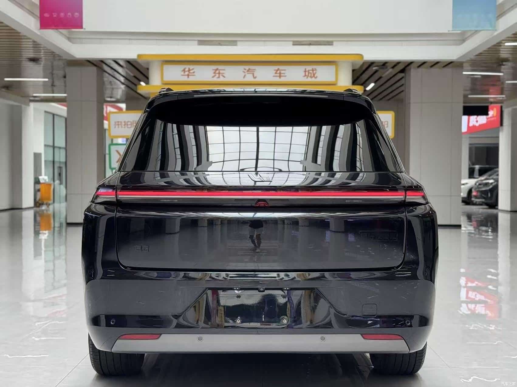 Li Auto L8, 2023 7