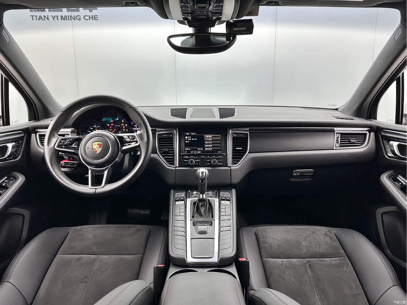 Porsche Macan, 2015 16
