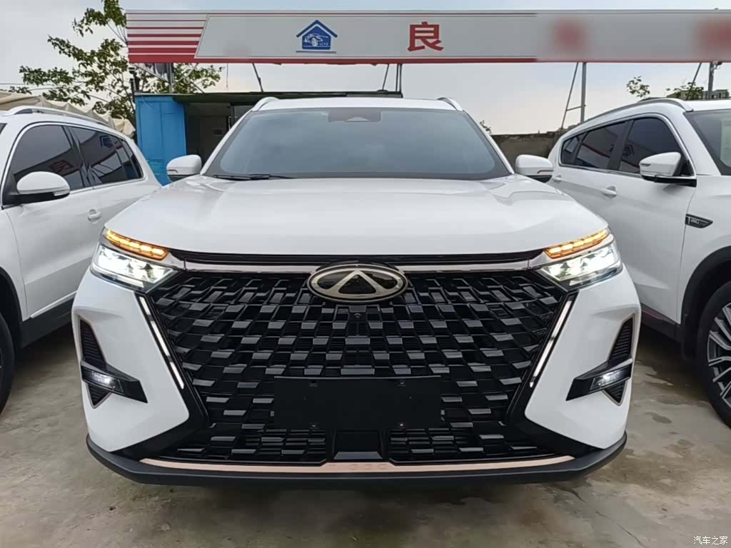 Chery Tiggo 8, 2024 3