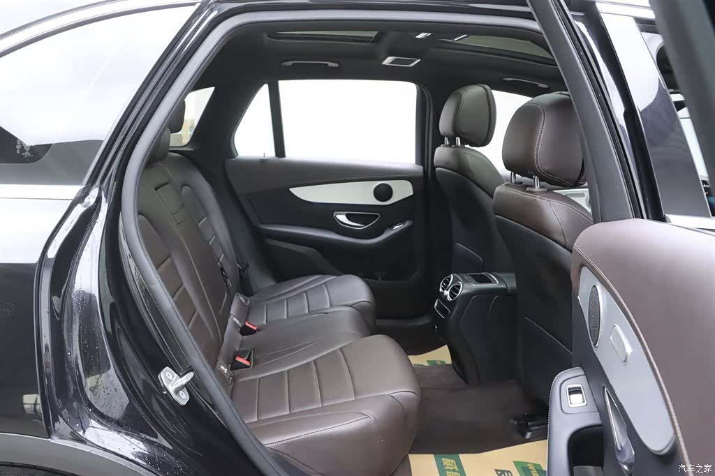 Mercedes-Benz GLC, 2021 16