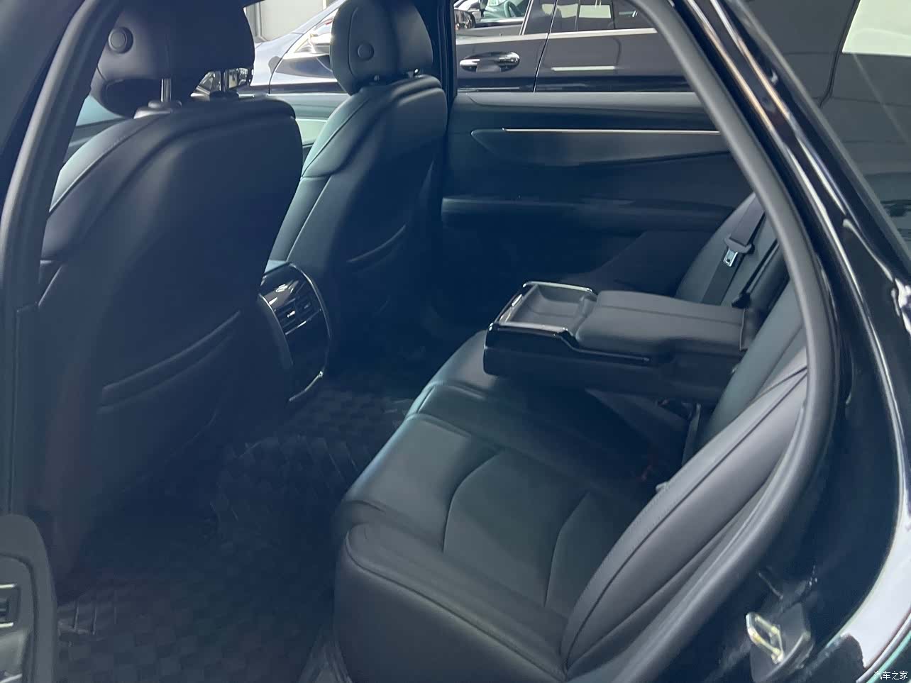 Cadillac CT6, 2024 6