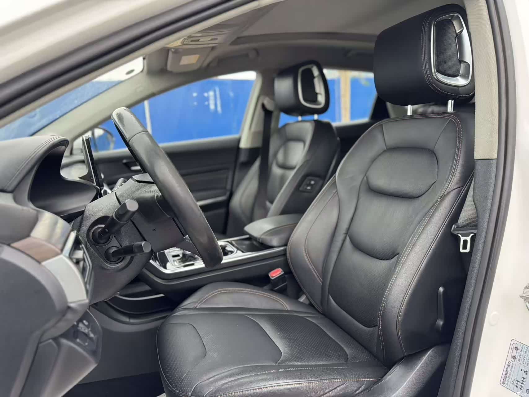 Hongqi HS3, 2019 6