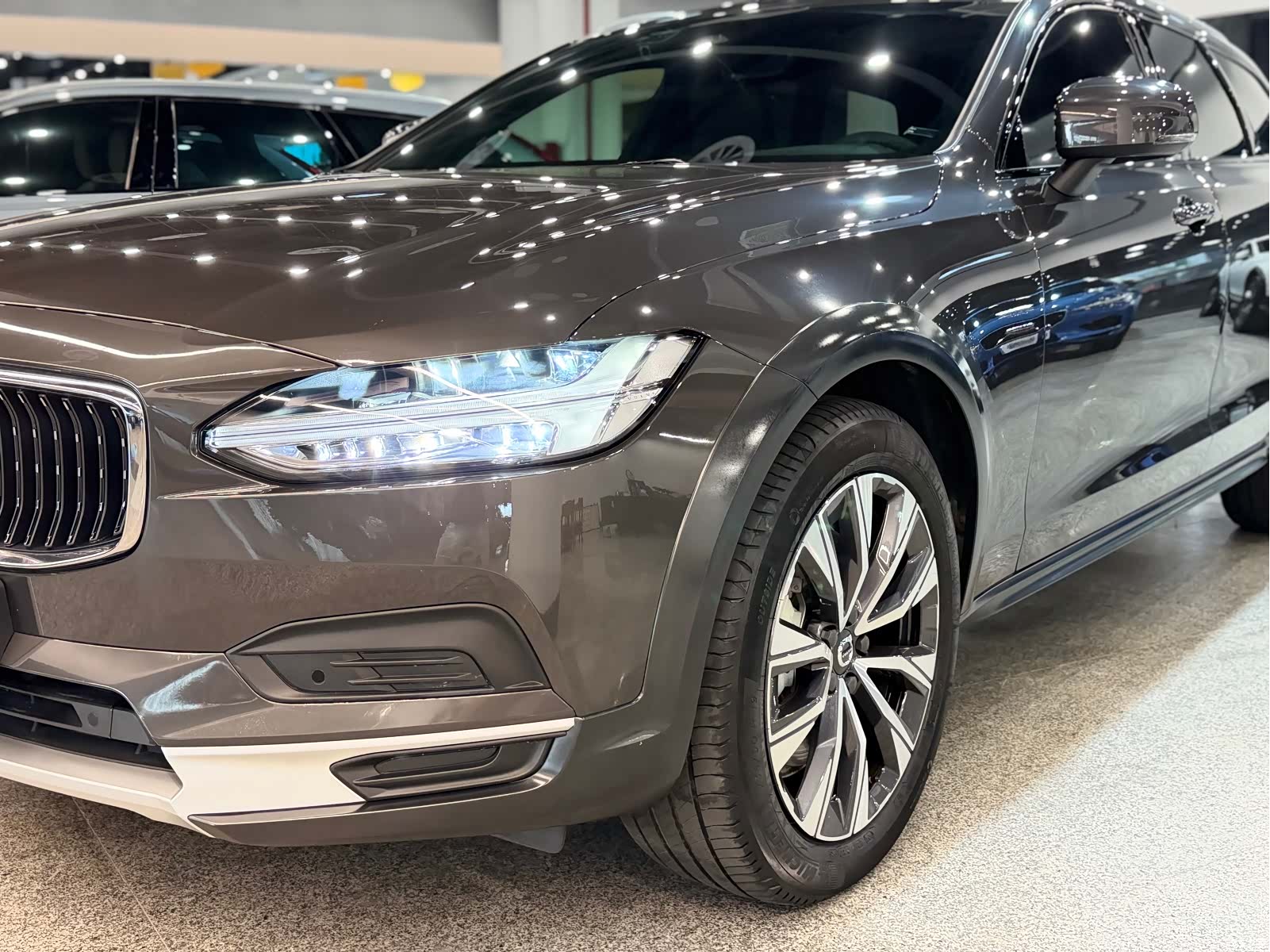 Volvo V90, 2024 7