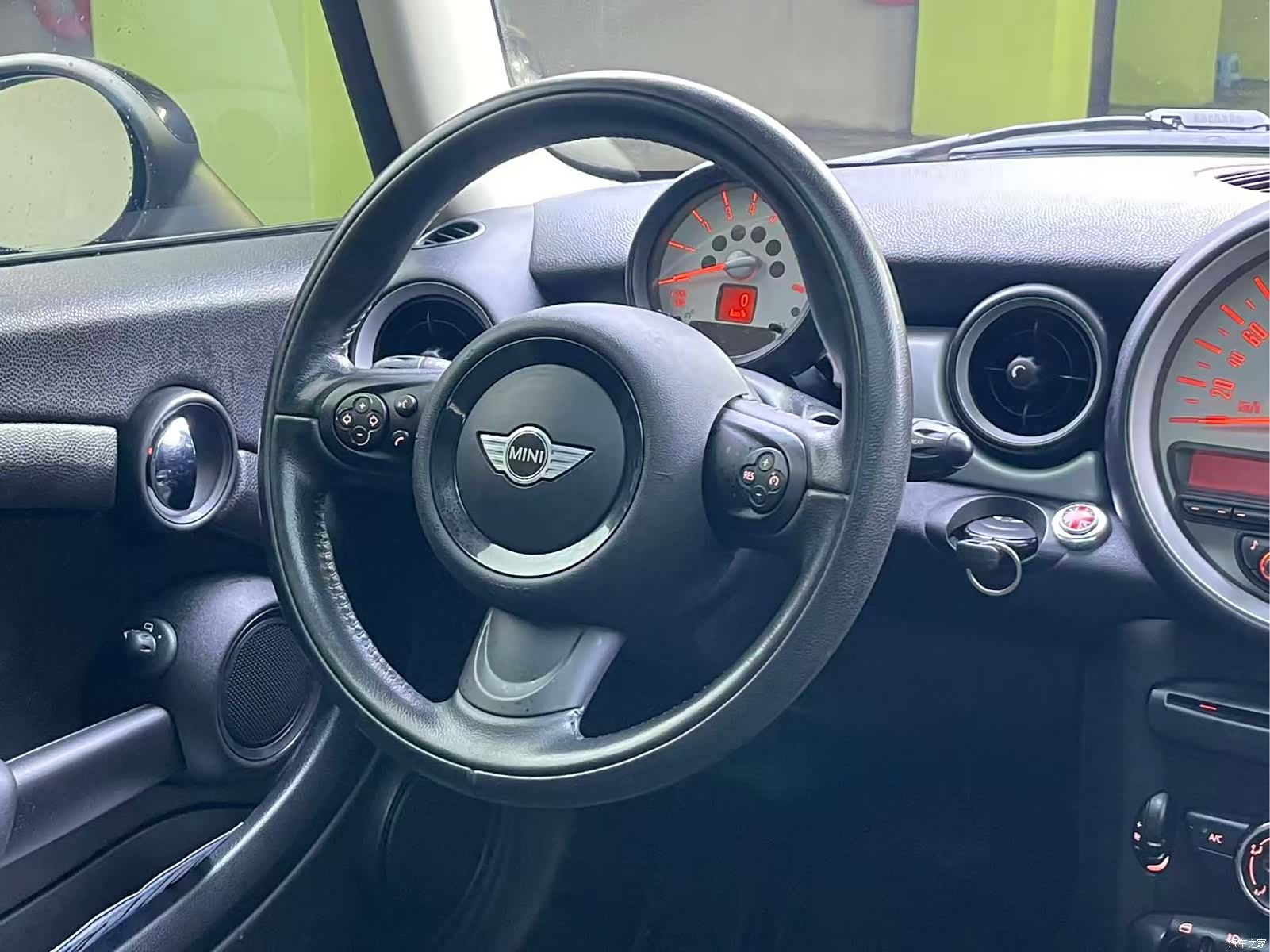 Mini Cooper, 2013 10