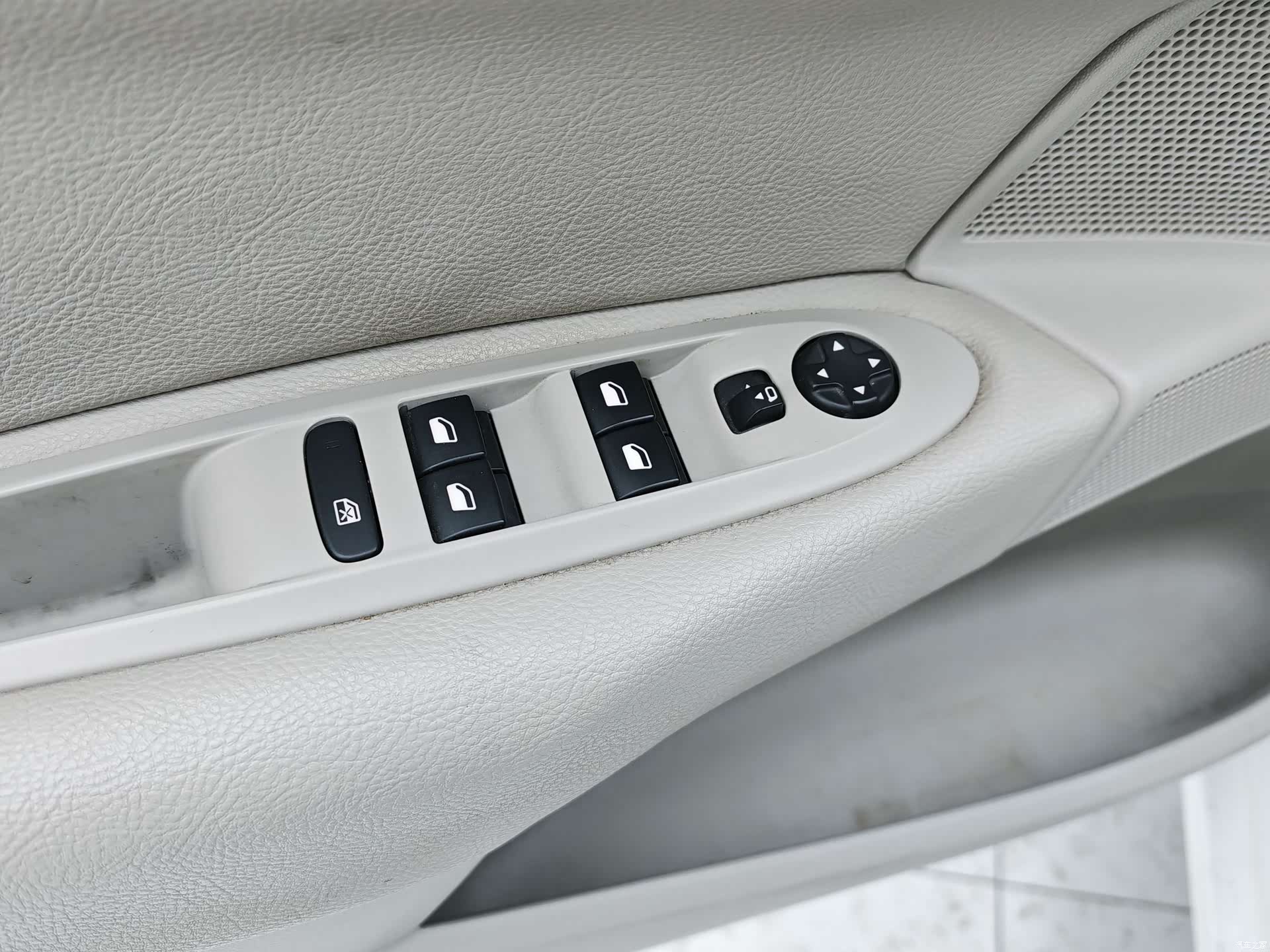 Citroen C4, 2014 все фото