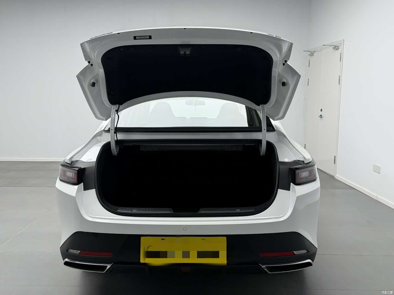 Changan Eado, 2025 18