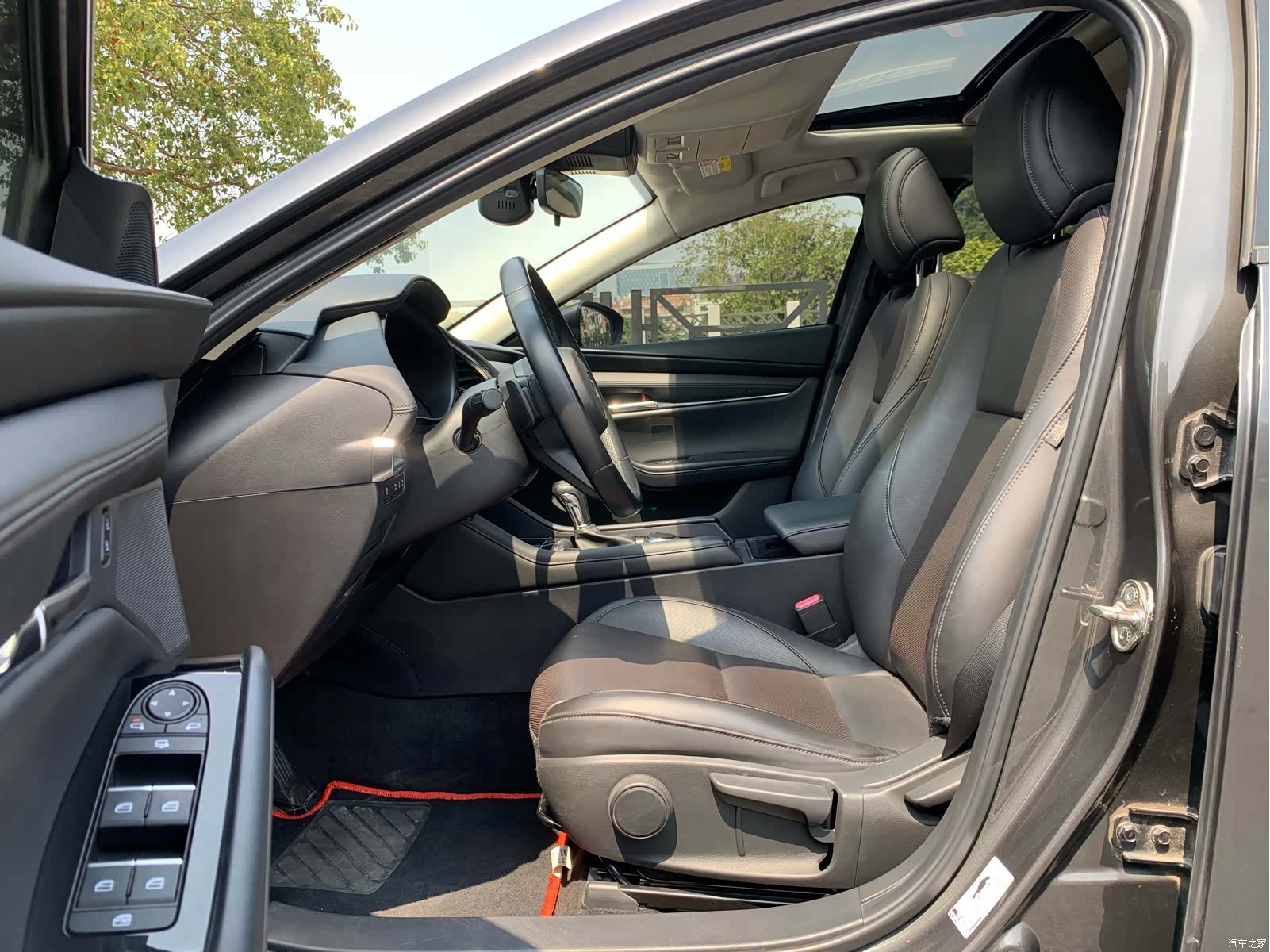 Mazda Mazda3, 2021 13