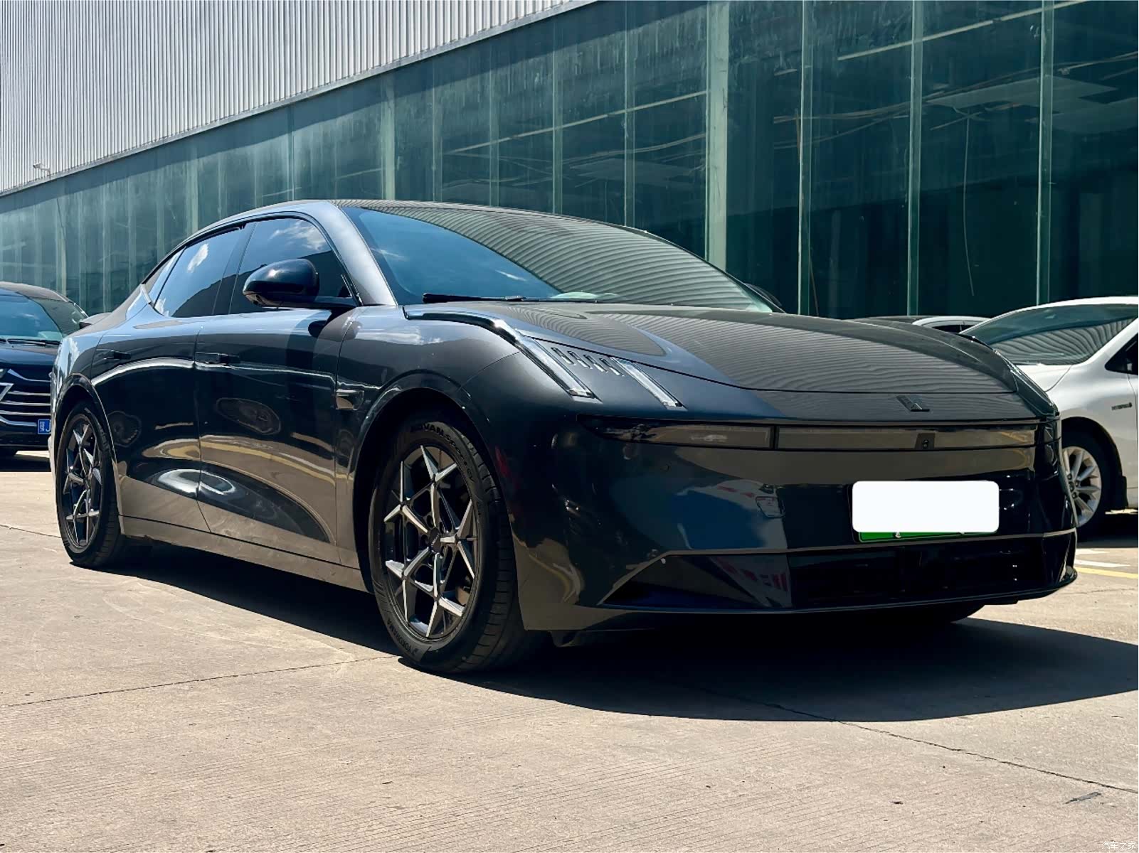 Lynk & Co Z10, 2025 3