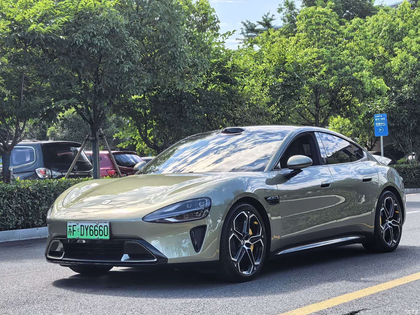 Xiaomi SU7, 2024 1