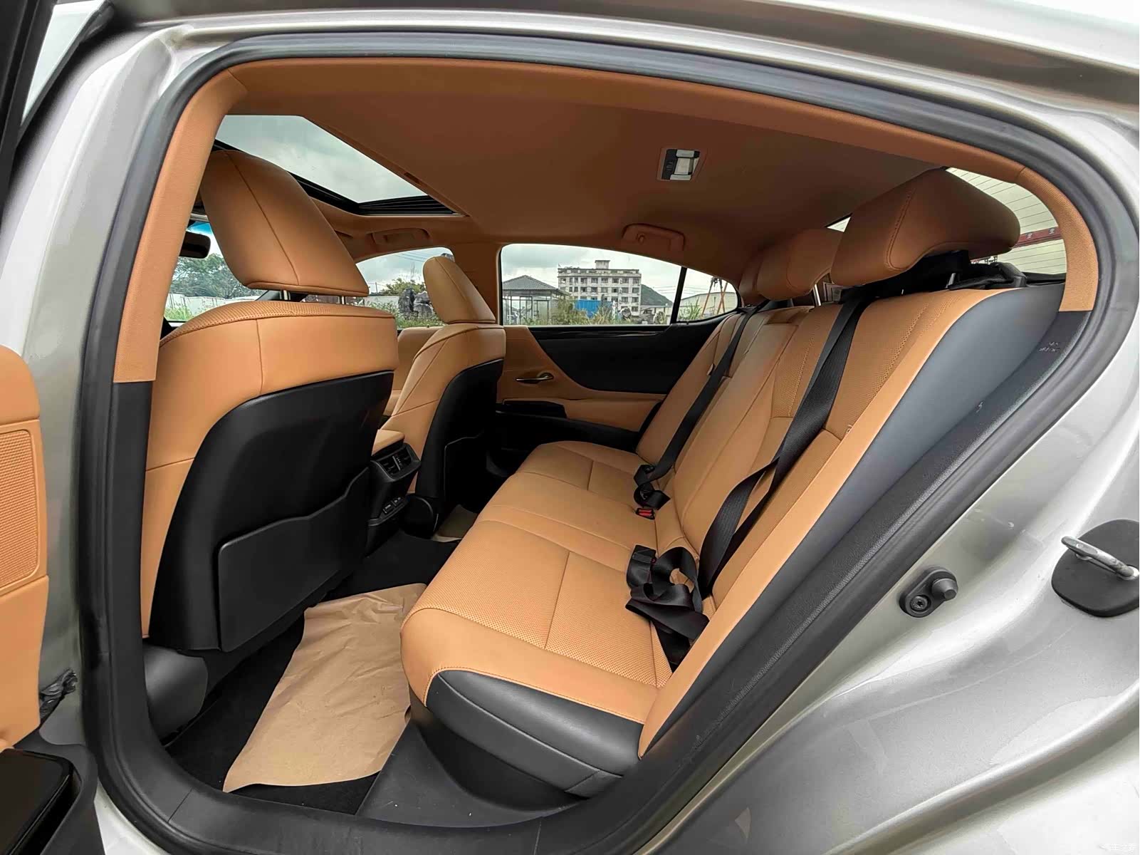 Lexus ES, 2022 6