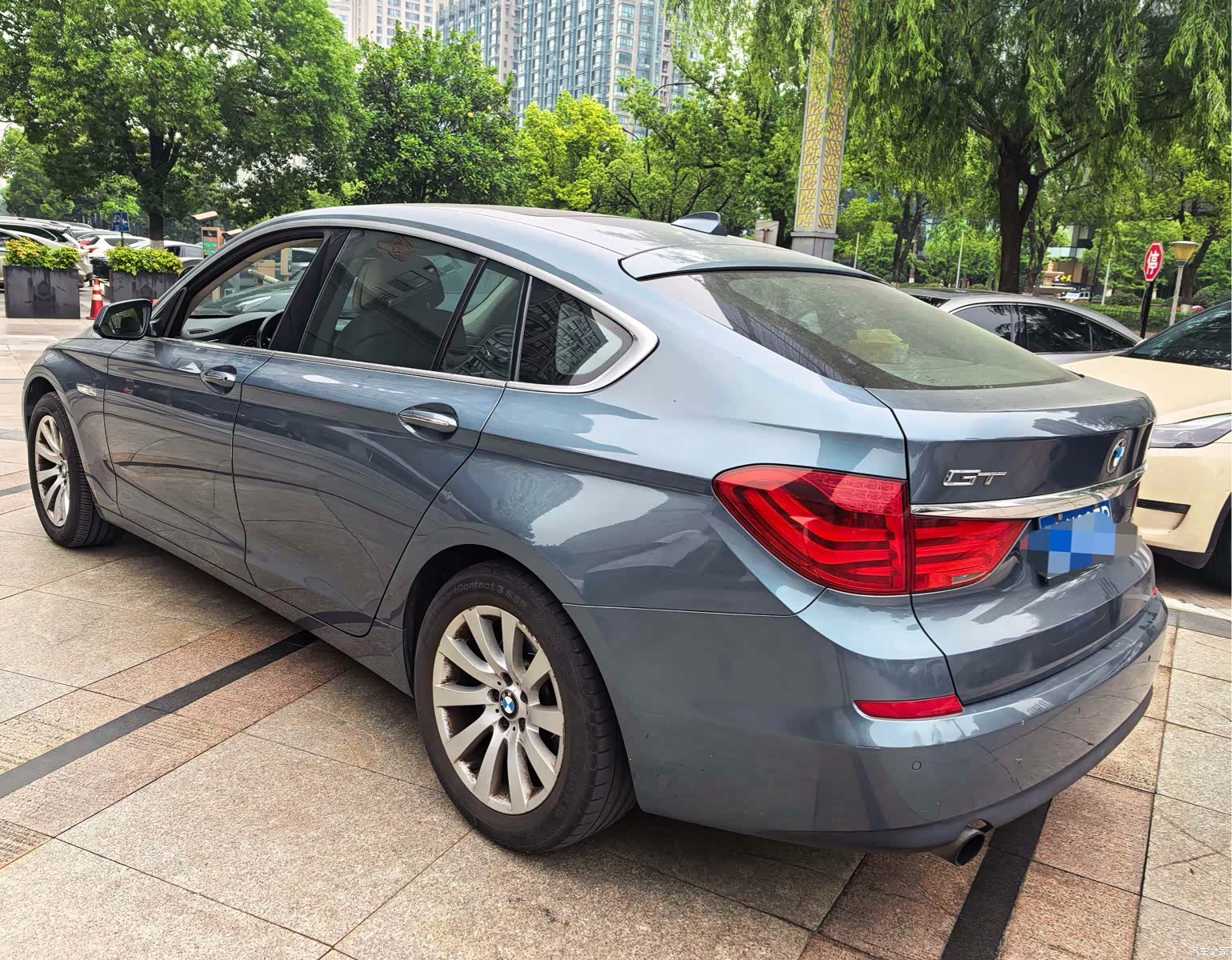 BMW 5 Series, 2012 6