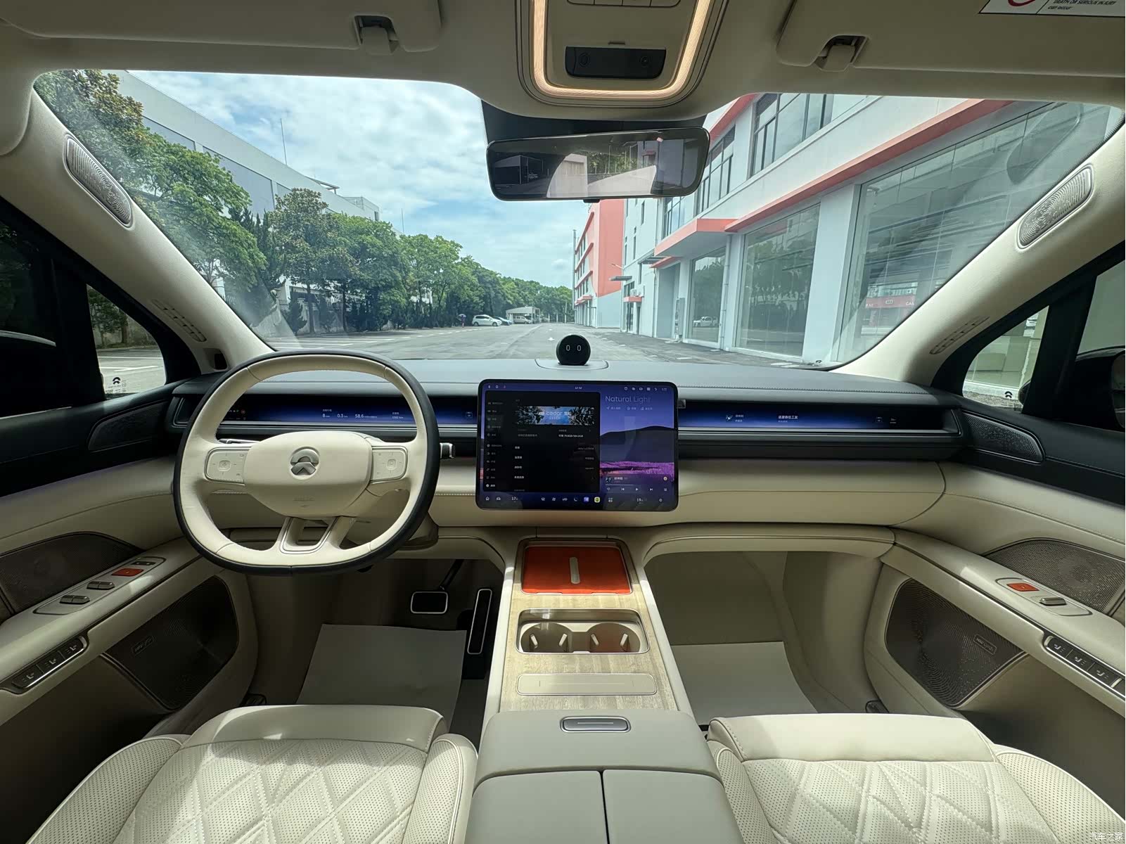 NIO ES8, 2026 16