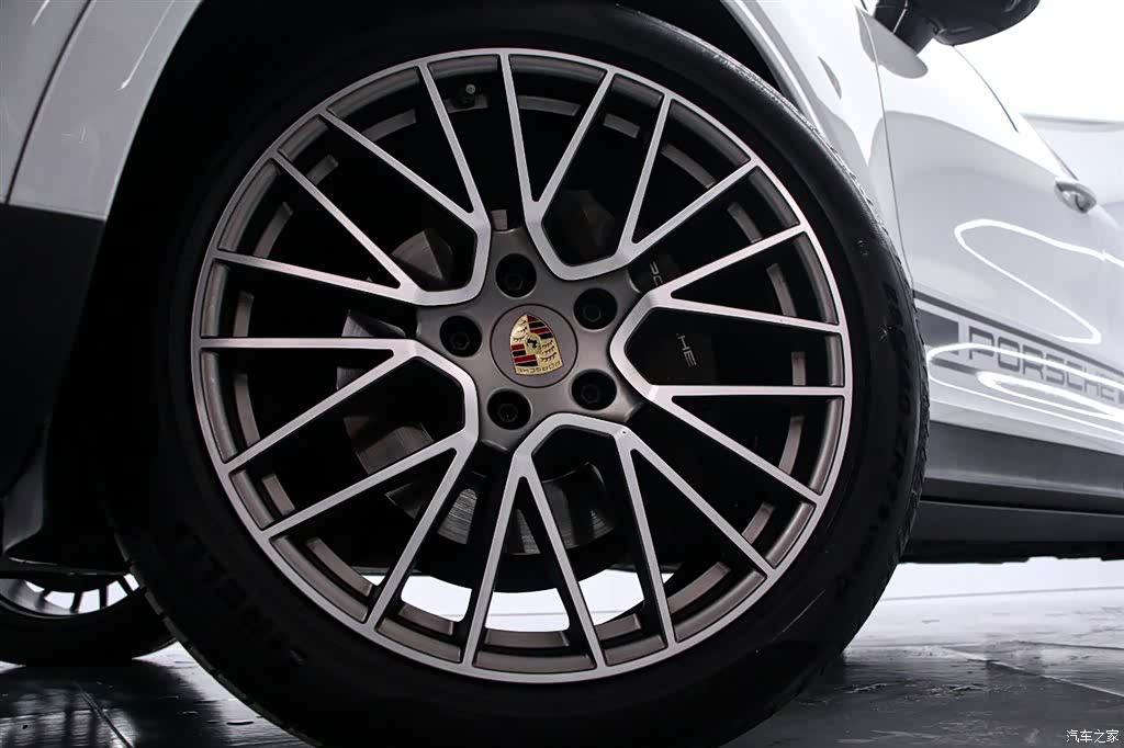 Porsche Cayenne, 2024 16