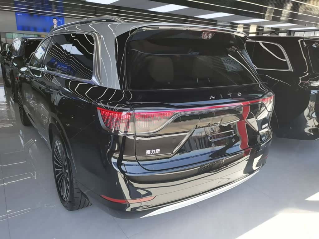 AITO M9, 2025 6