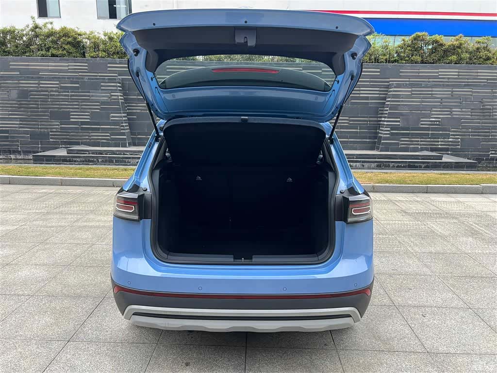 Volkswagen Tharu, 2024 11