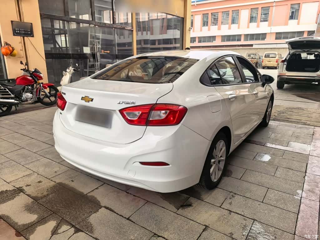 Chevrolet 320, 2018 7