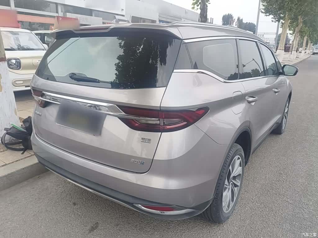 Geely Jiaji, 2020 все фото