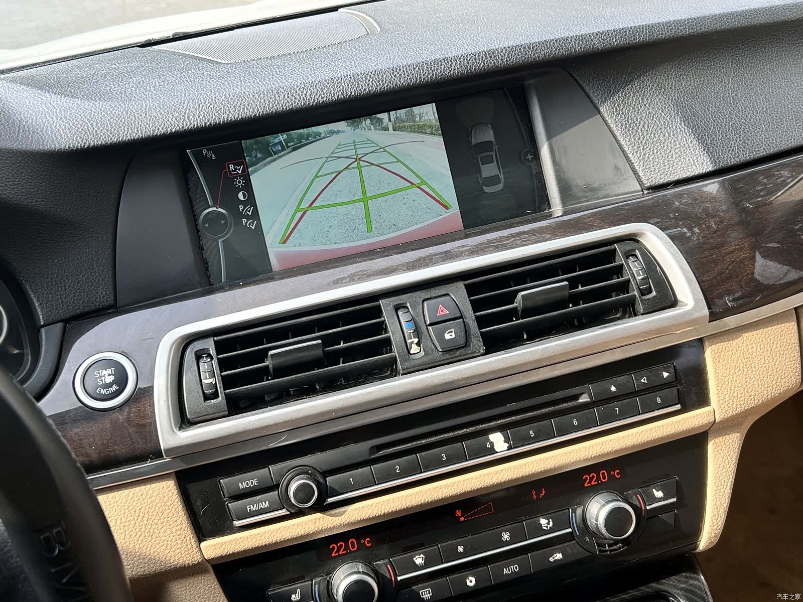 BMW 5 Series, 2012 15