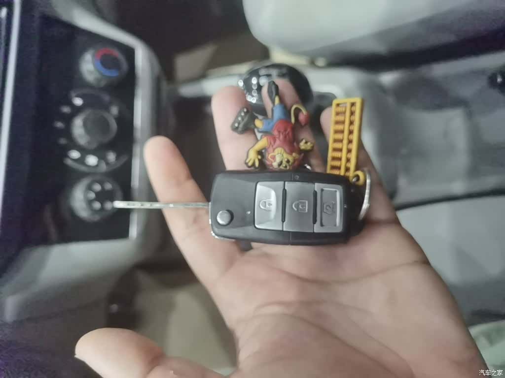 BAIC M20, 2016 9