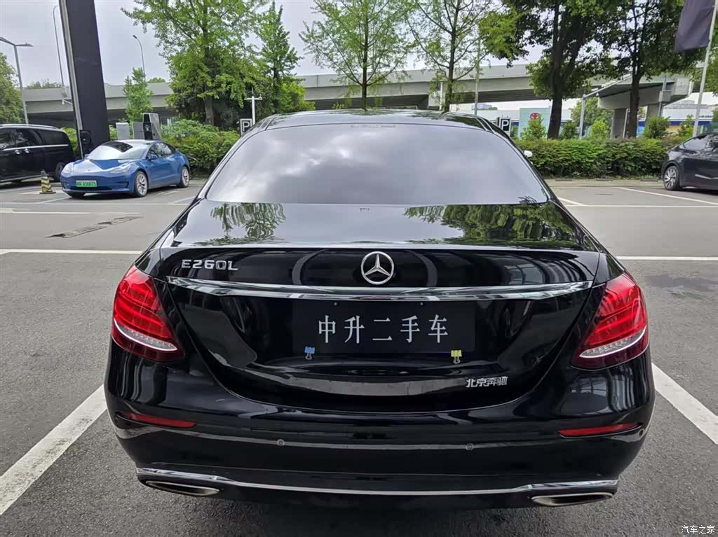 Mercedes-Benz E-Class, 2020 6