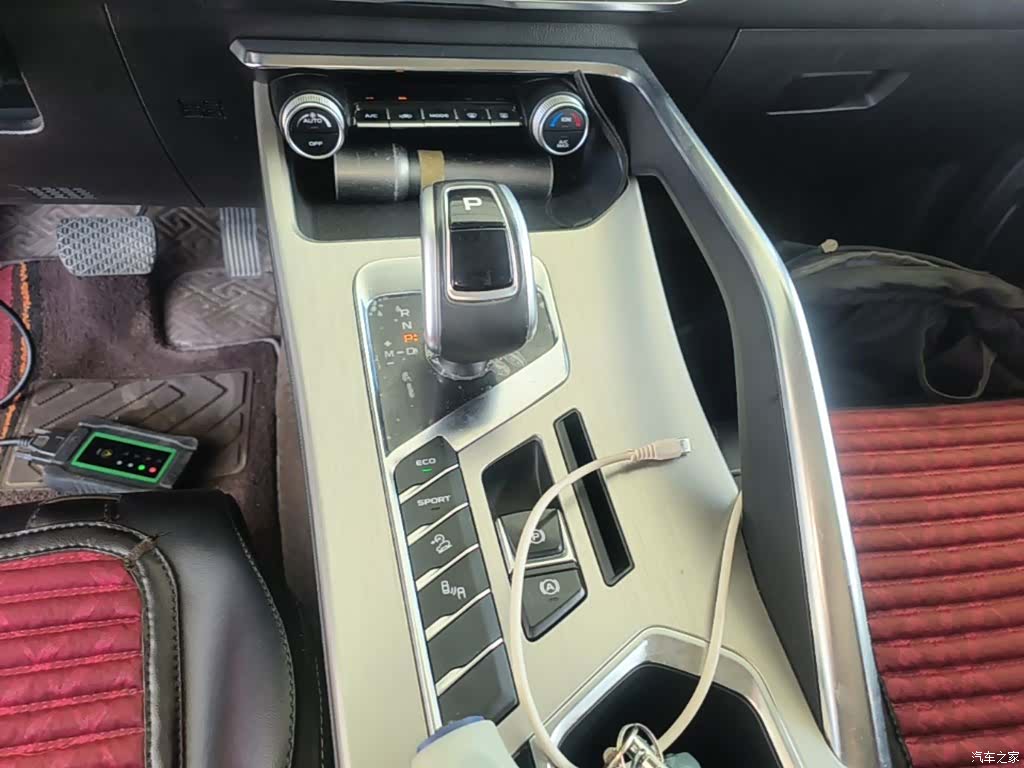 Geely Coolray, 2019 14