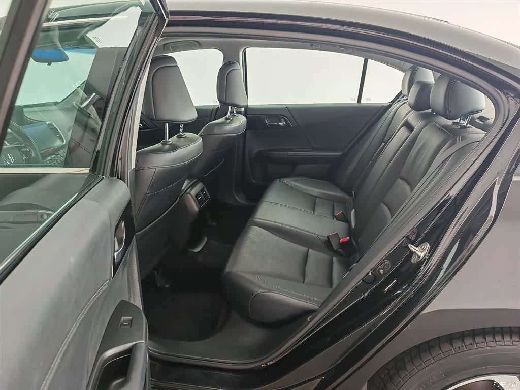 Honda Accord, 2016 15
