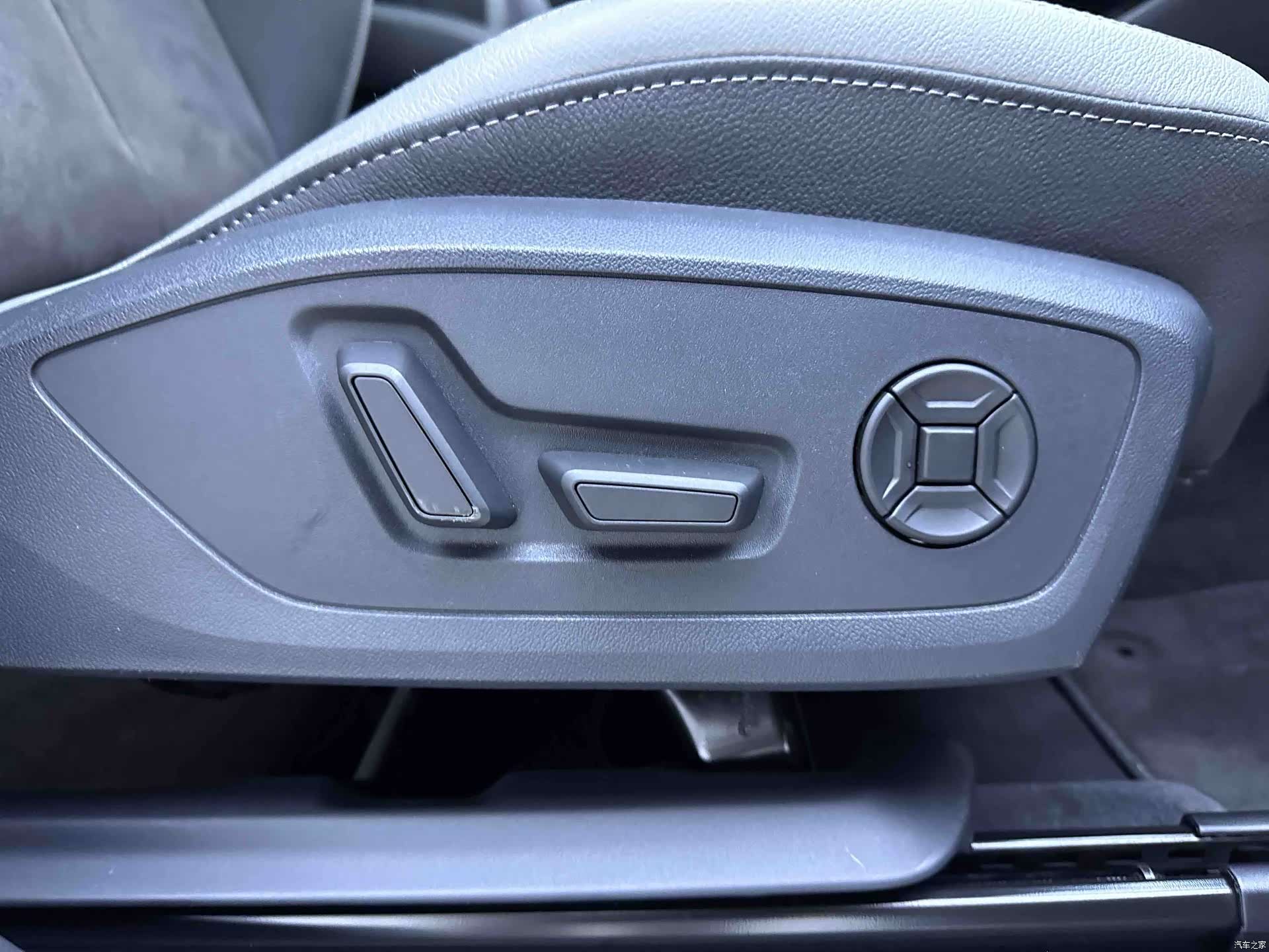 Audi Q3, 2022 17