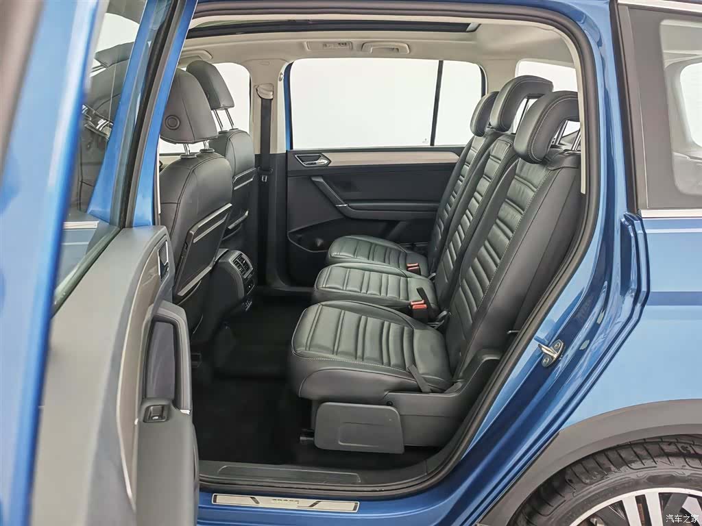 Volkswagen L, 2018 15