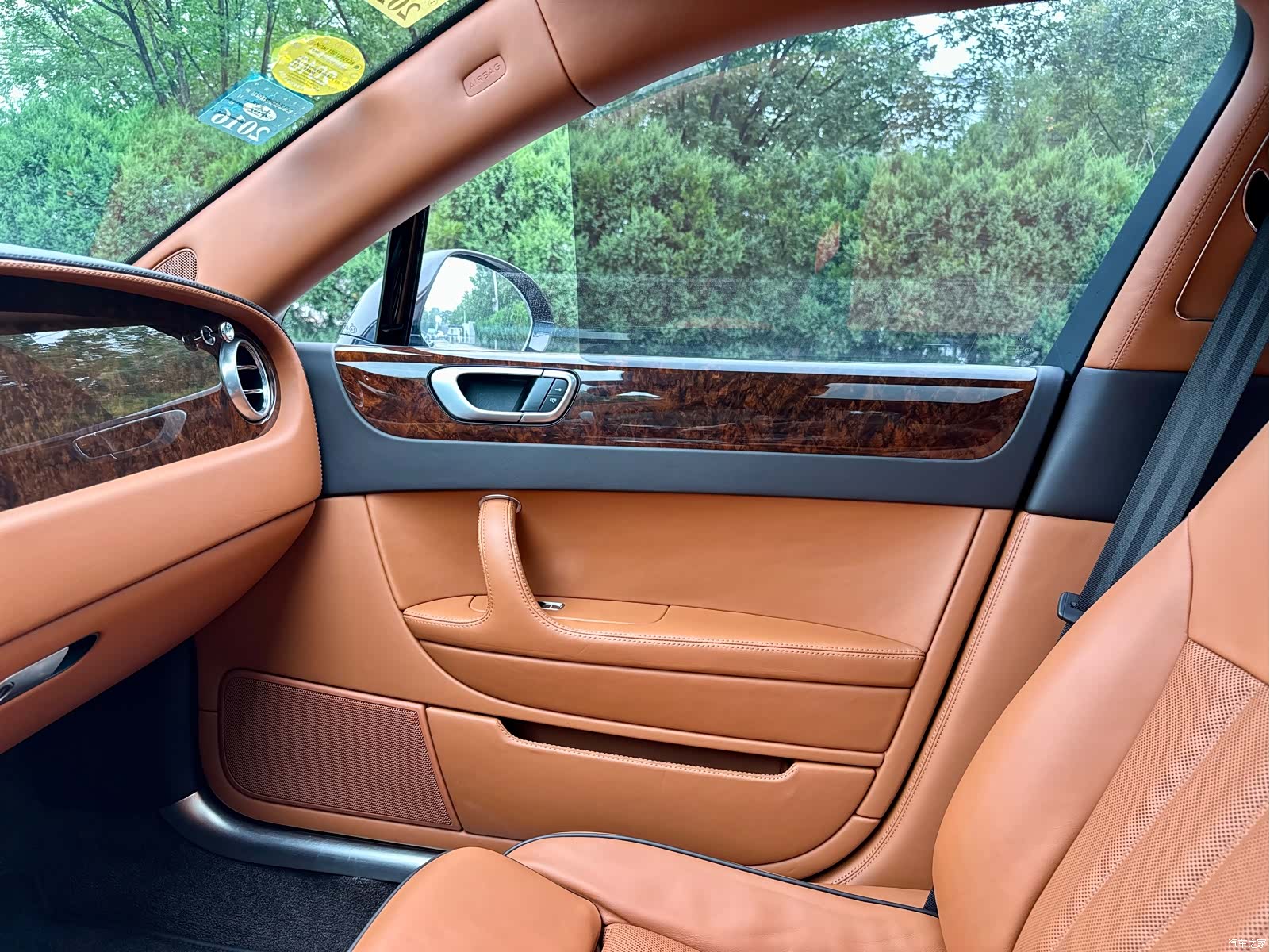 Bentley Flying Spur, 2012 28