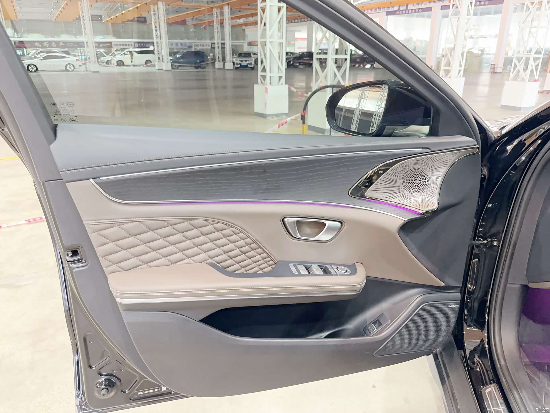 BYD Han, 2022 20