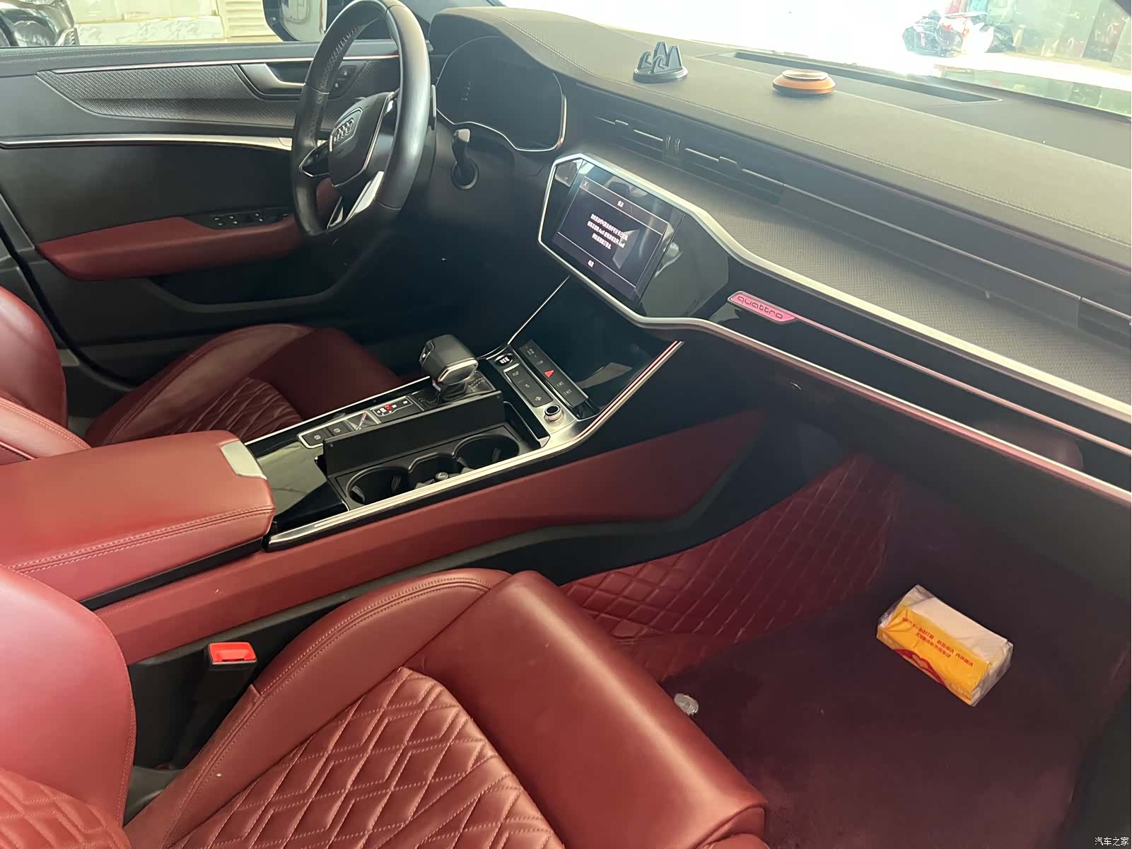 Audi A7L, 2023 10