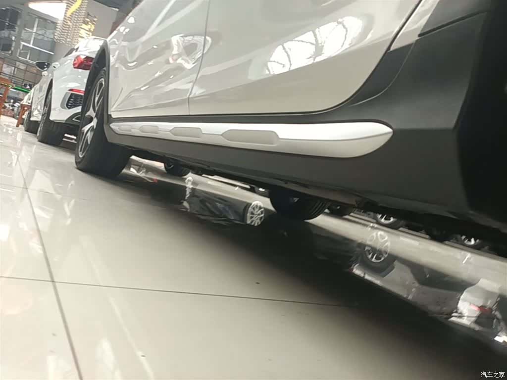 Geely S1, 2019 22