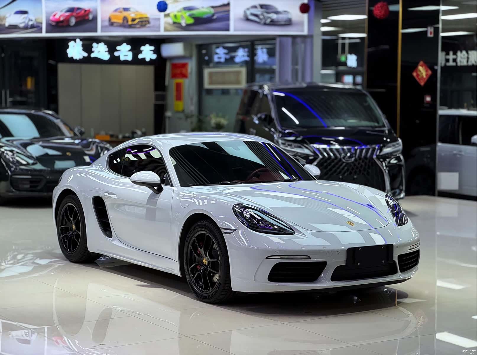 Porsche Cayman, 2019 3