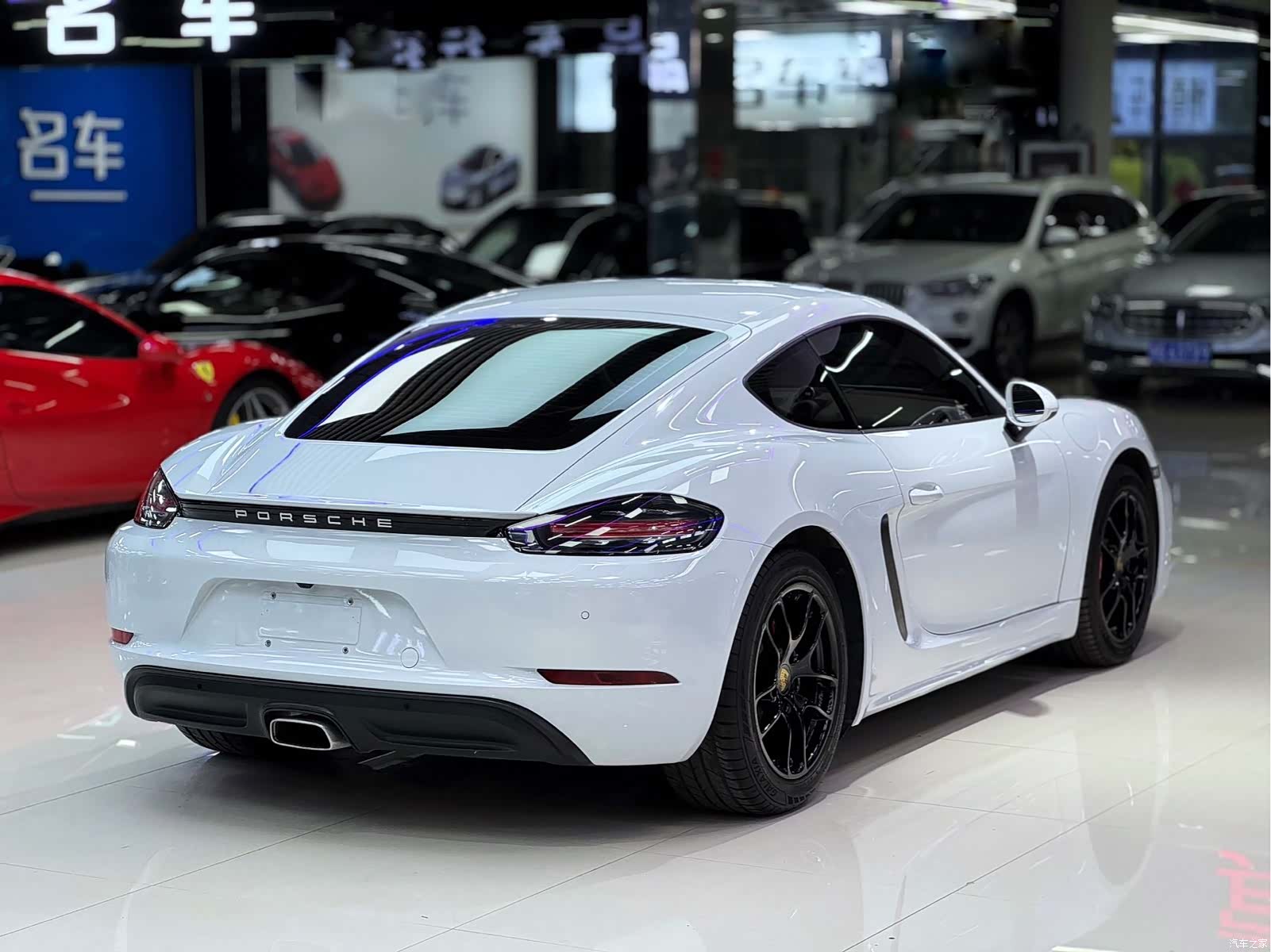 Porsche Cayman, 2019 14