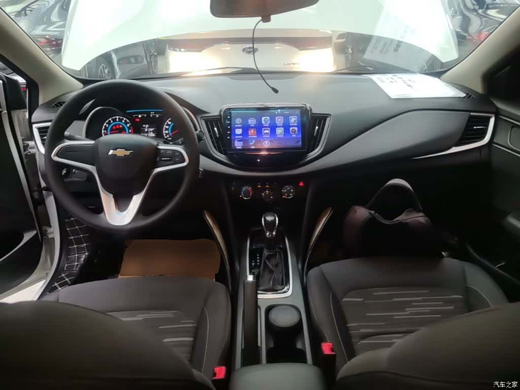 Chevrolet 320, 2018 10