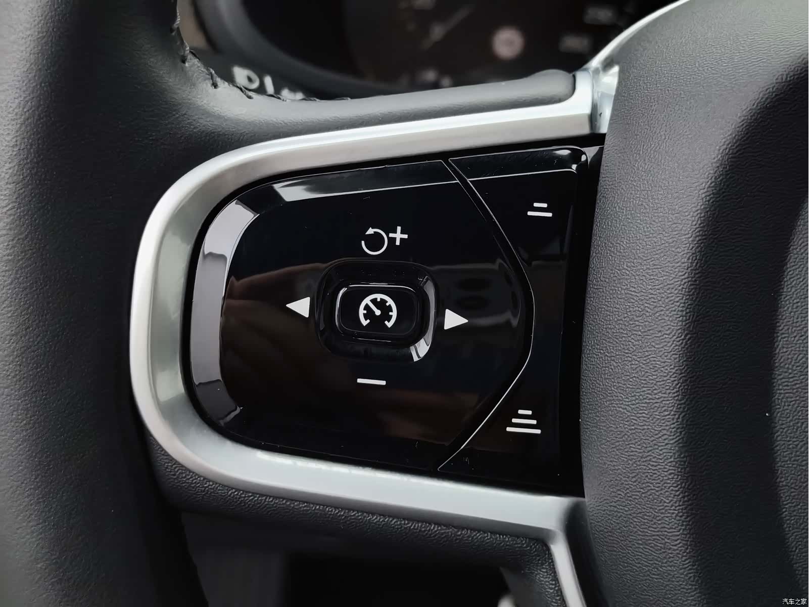 Volvo V90, 2021 27