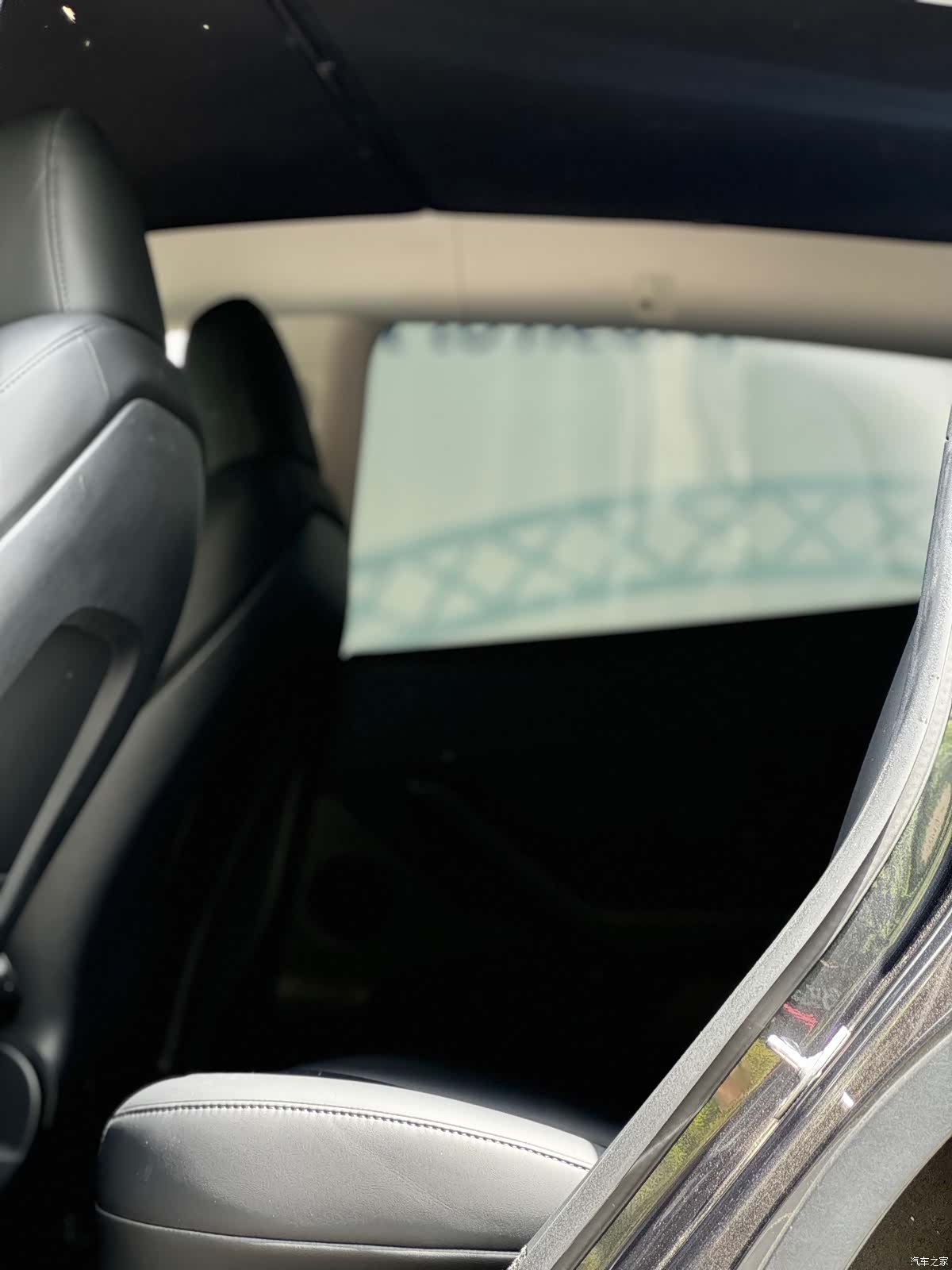Tesla Model Y, 2024 7
